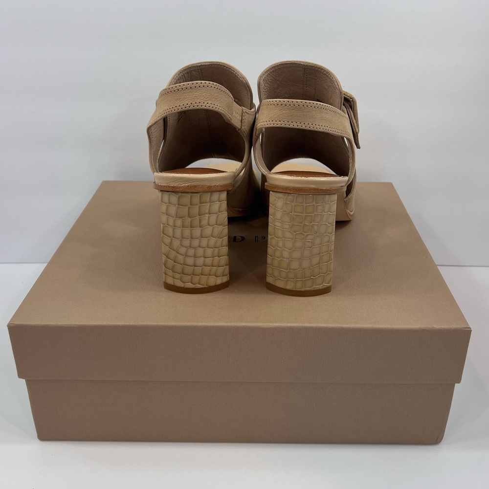 DONALD PLINER💯LADIES SAND COLOR OPEN TOE HALF BOOT. SIZE 10 MEDIUM - Picture 4 of 16